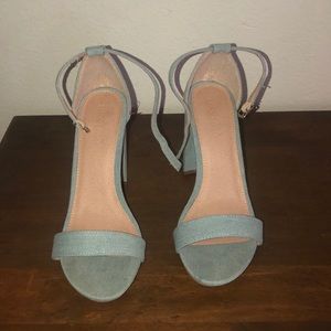 shoelala Shoes - Blue heels size 10 shoelala Shoes - Blue heels size 10